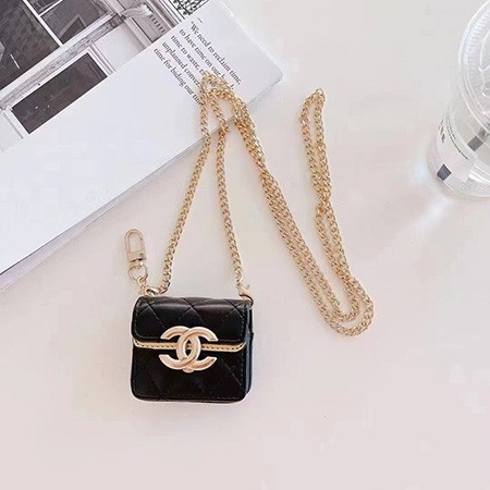 シャネル chanel イヤホン カバー 