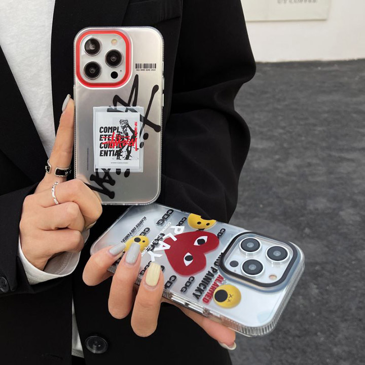 コムデギャルソン comme des garçons iphone 14pro 