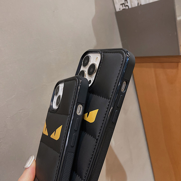 ブランド ケース iphone11promax フェンディ fendi 