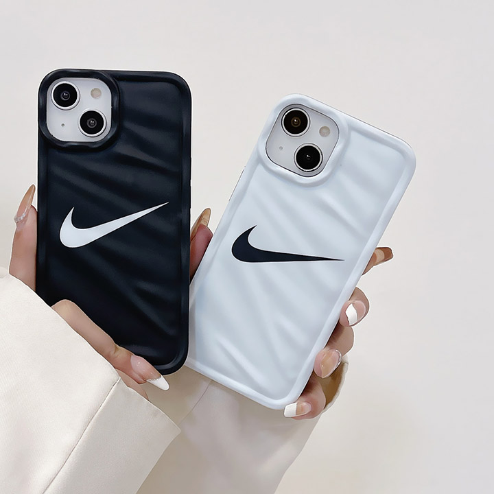 アイフォン15pro 携帯ケース ナイキ nike 