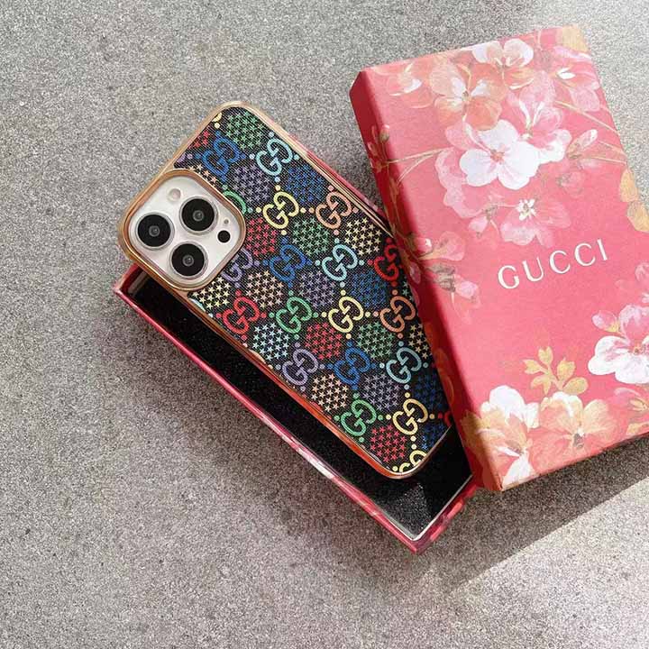 グッチ gucci iphone 15plus 携帯ケース 